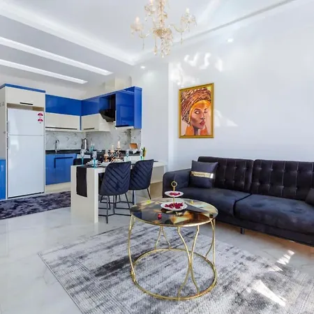 «Blue Tower Residence»- Махмутлар, Аланья